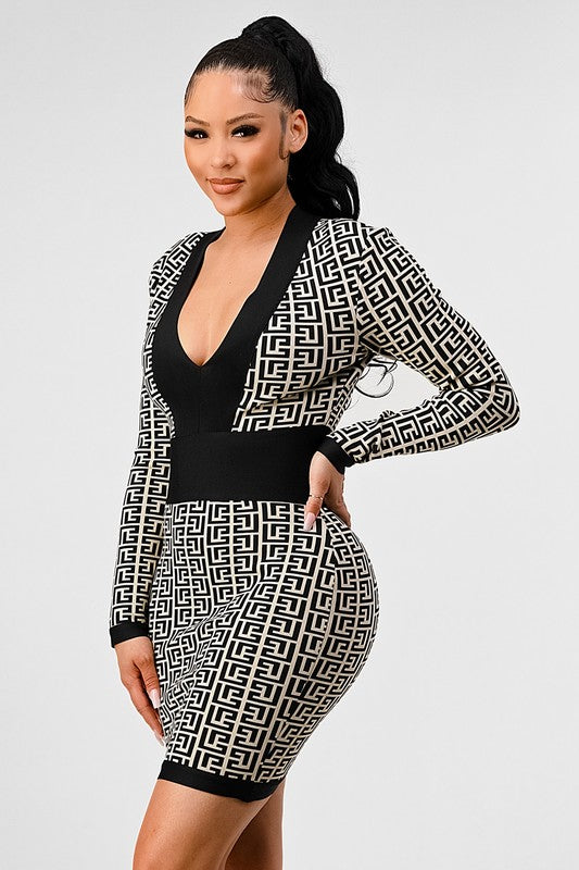 BLACK AND WHITE PRINT BANDAGE DRESS